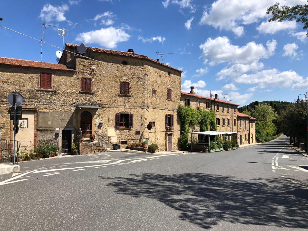 Апартаменты Luxury House Il Borgo Antico Казале-Мариттимо Экстерьер фото