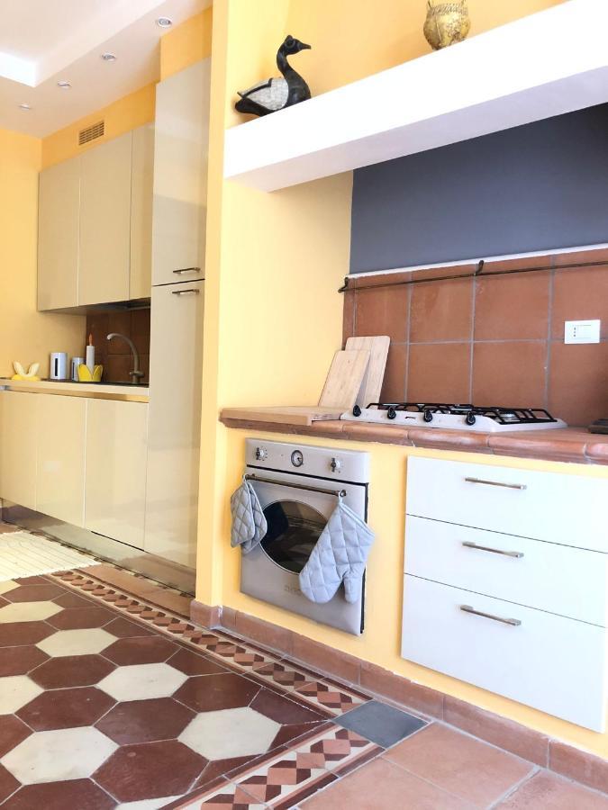 Апартаменты Luxury House Il Borgo Antico Казале-Мариттимо Экстерьер фото